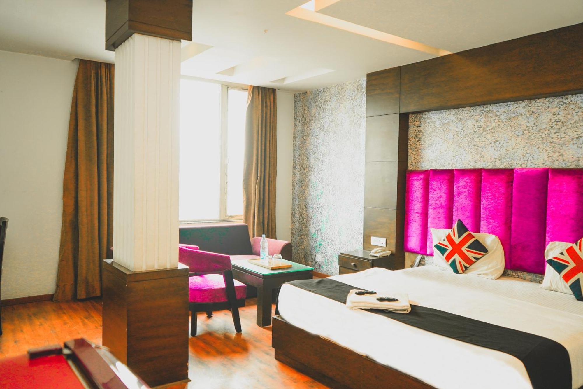 Hotel Sukoon - Ramesh Nagar New Delhi Exterior photo