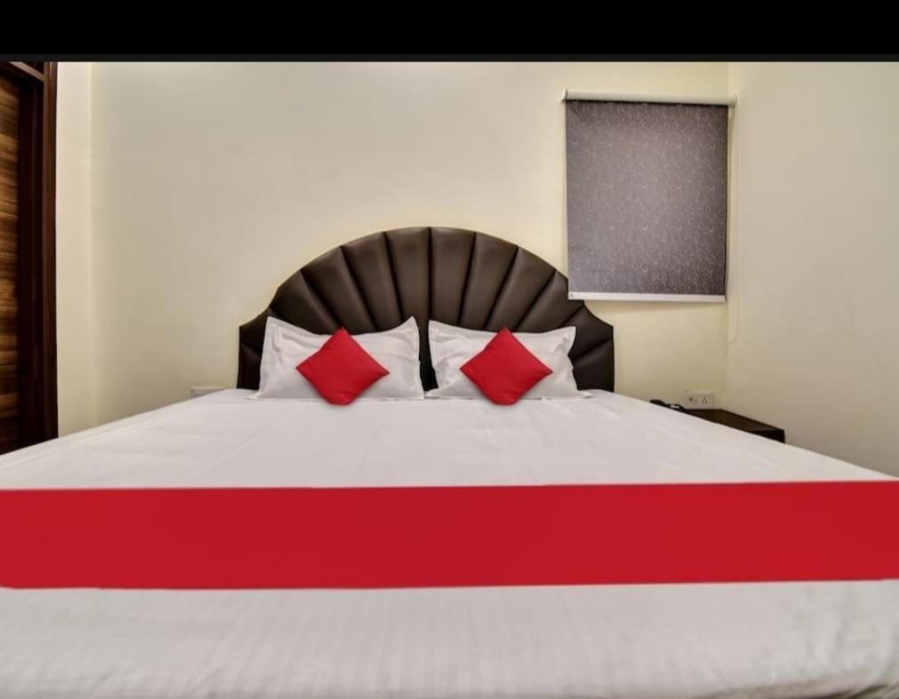 Hotel Sukoon - Ramesh Nagar New Delhi Exterior photo