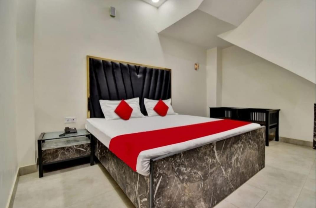 Hotel Sukoon - Ramesh Nagar New Delhi Exterior photo